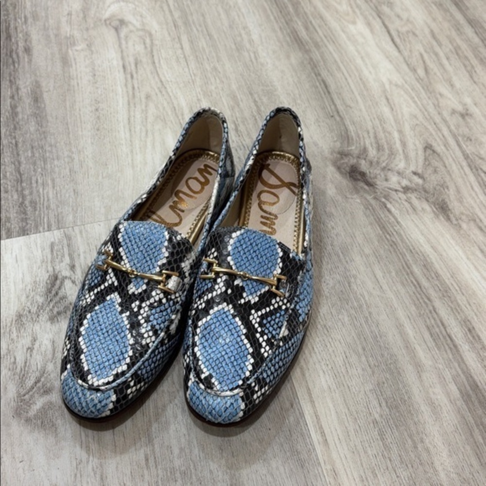 Sam Edelman loraine  Blue and Black Snake Print Loafers 5.5